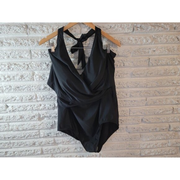 Time Tru Womens Swimsuit 2X 20W 22W Plus One Piece Halter Black BLA158E - Picture 1 of 9